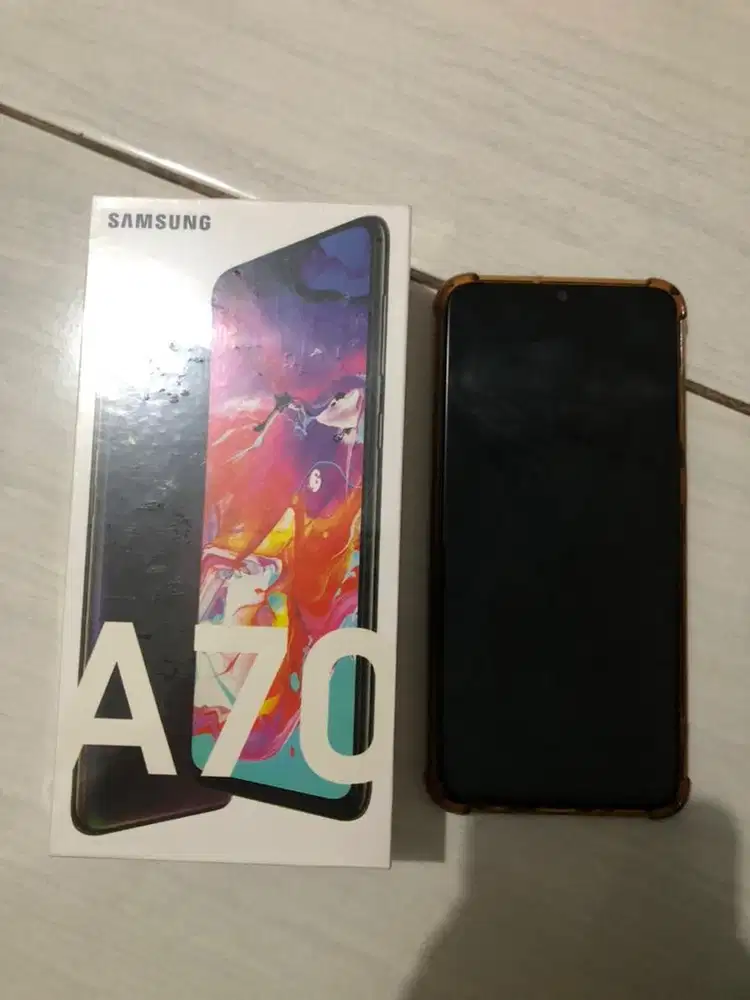 samsung A70 6/128 second
