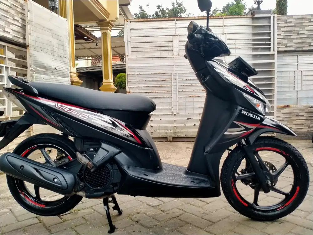 Honda Vario pajak hidup lengkap motor sehat keterangan detail dibawah