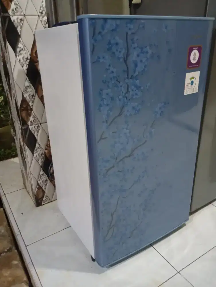 Kulkas 1pintu Sharp orian