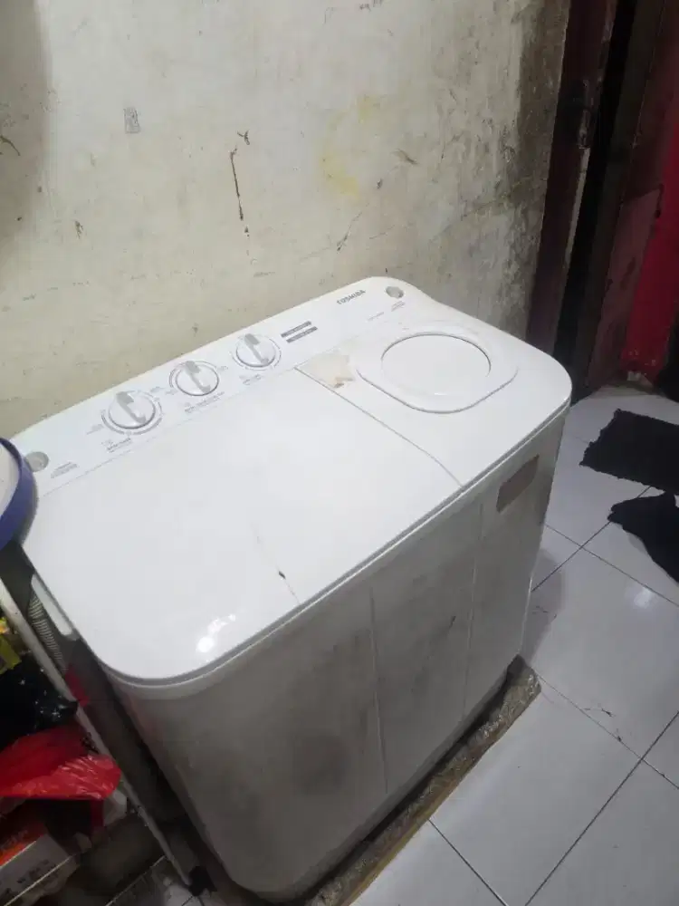 Mesin cuci tosiba