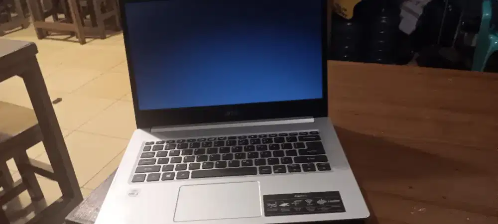 Laptop acer aspire 5 core i3
