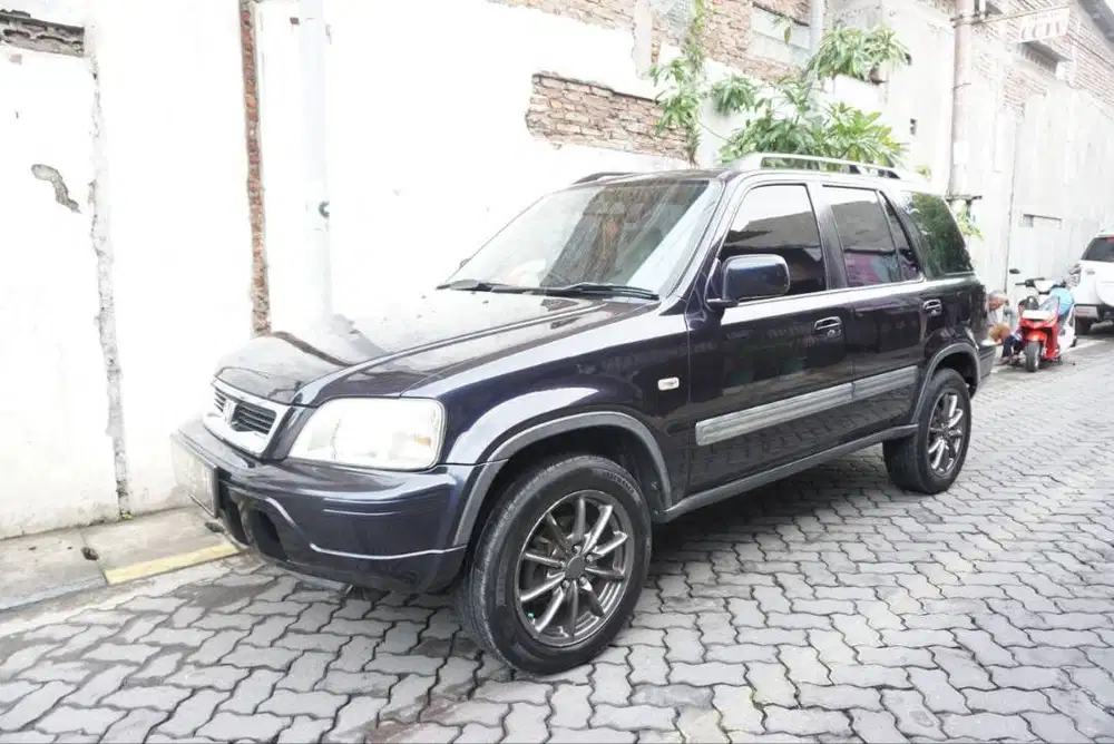 Dijual crv gen 1 tahun 2002 last edition warna rare mint condition