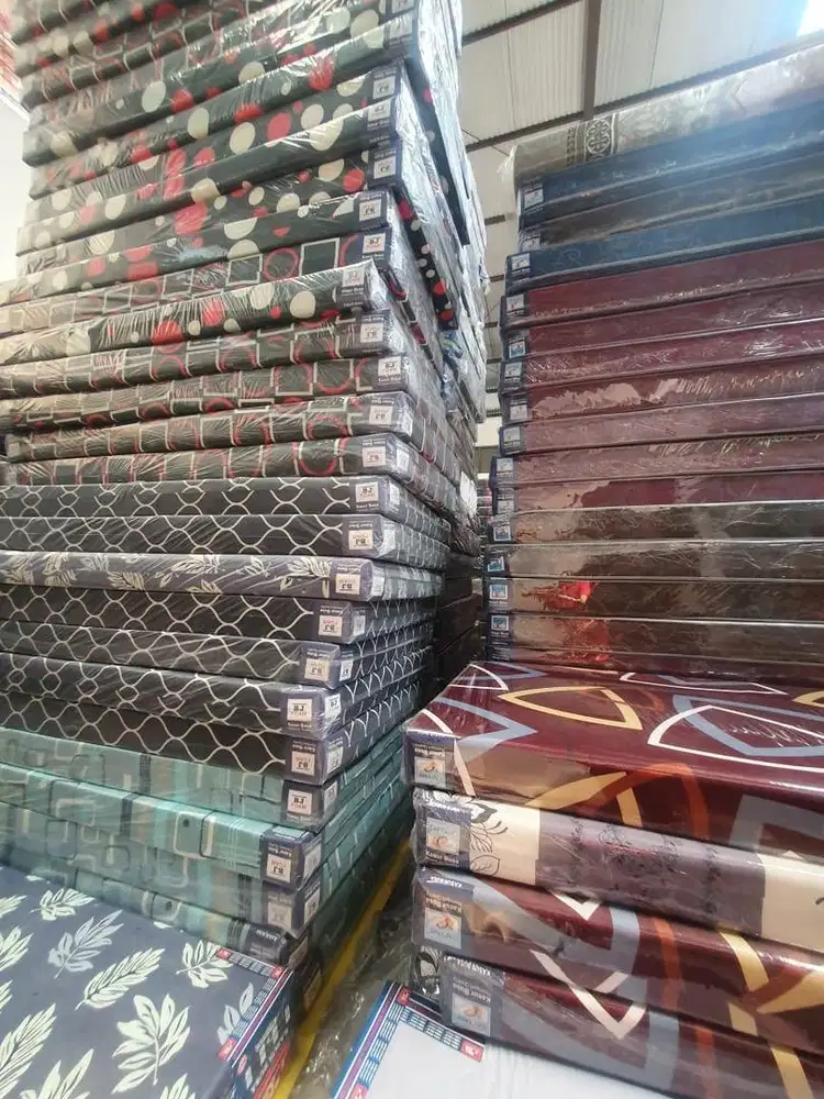 LOWONGAN HELPER PASANG SARUNG KASUR