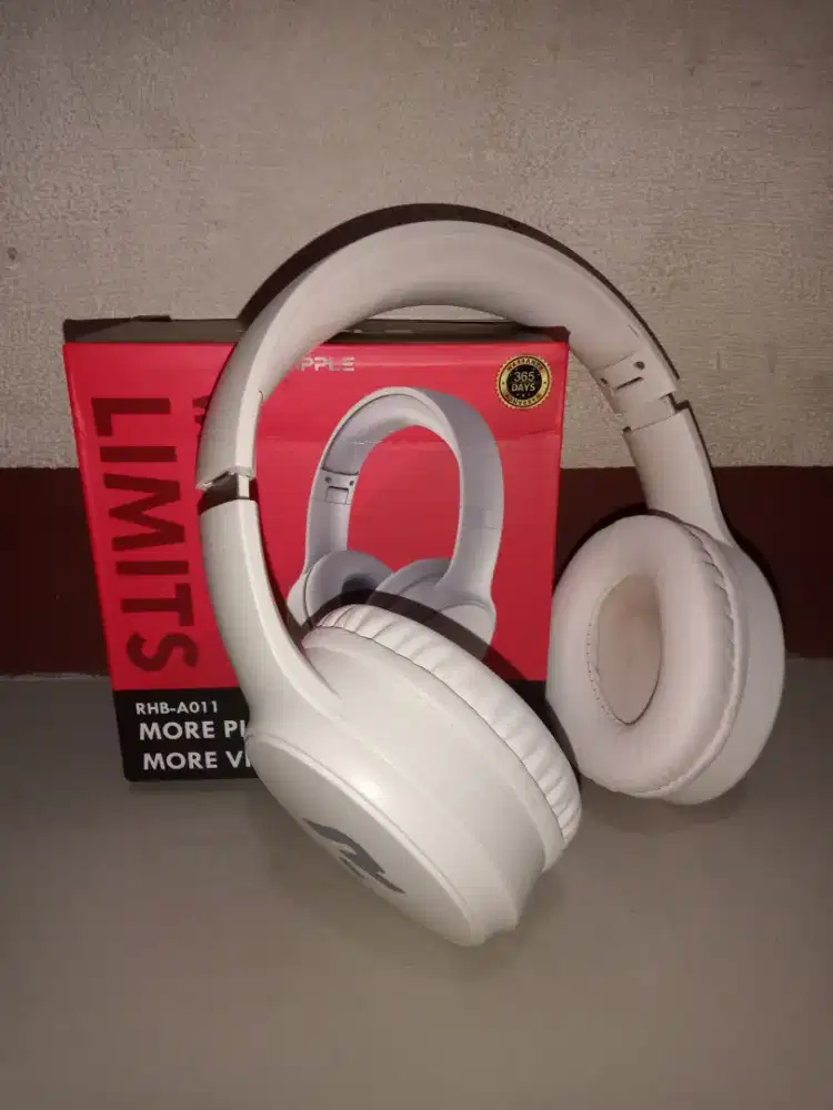 Headphone merek Ripple