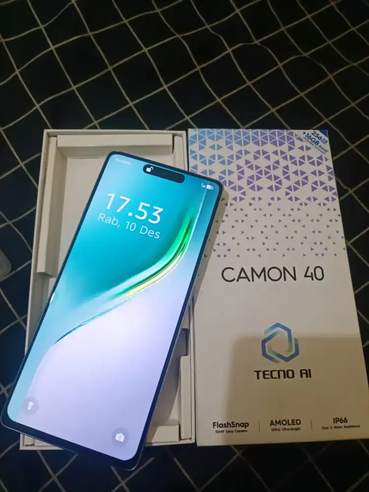 TECNO COMMON 40 8/256