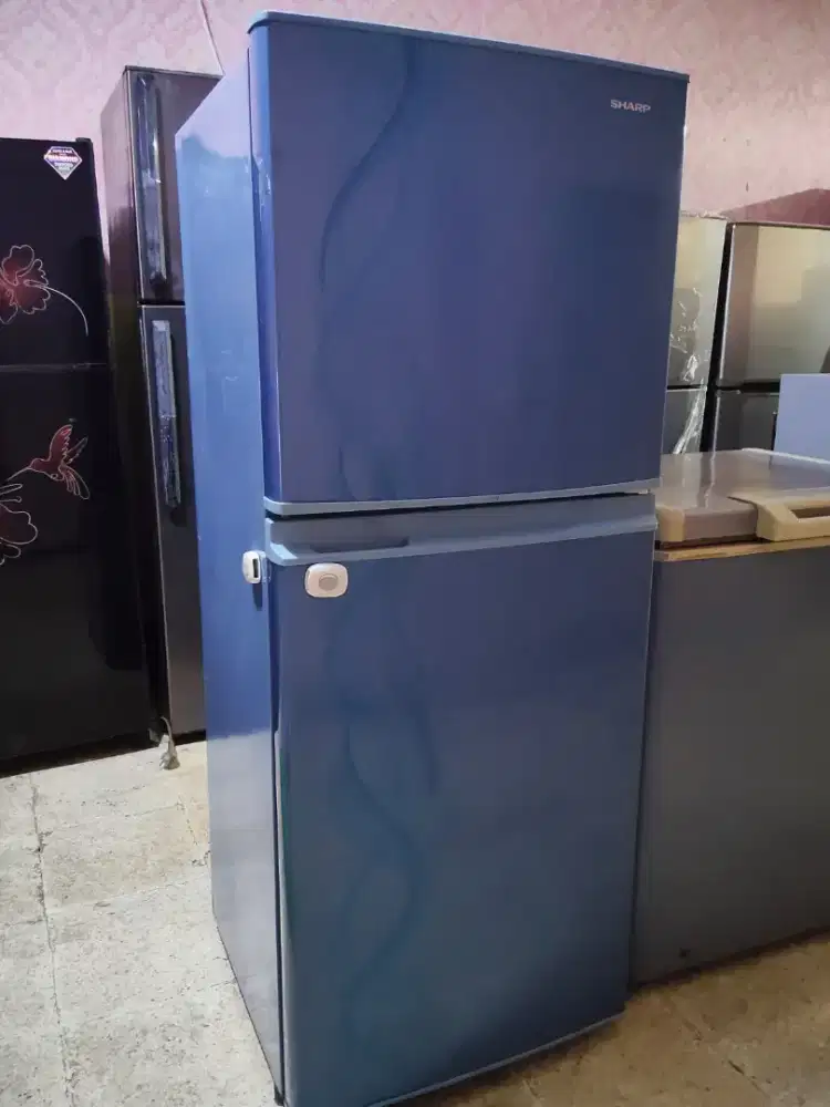 Kulkas Sharp 2 Pintu Mulus