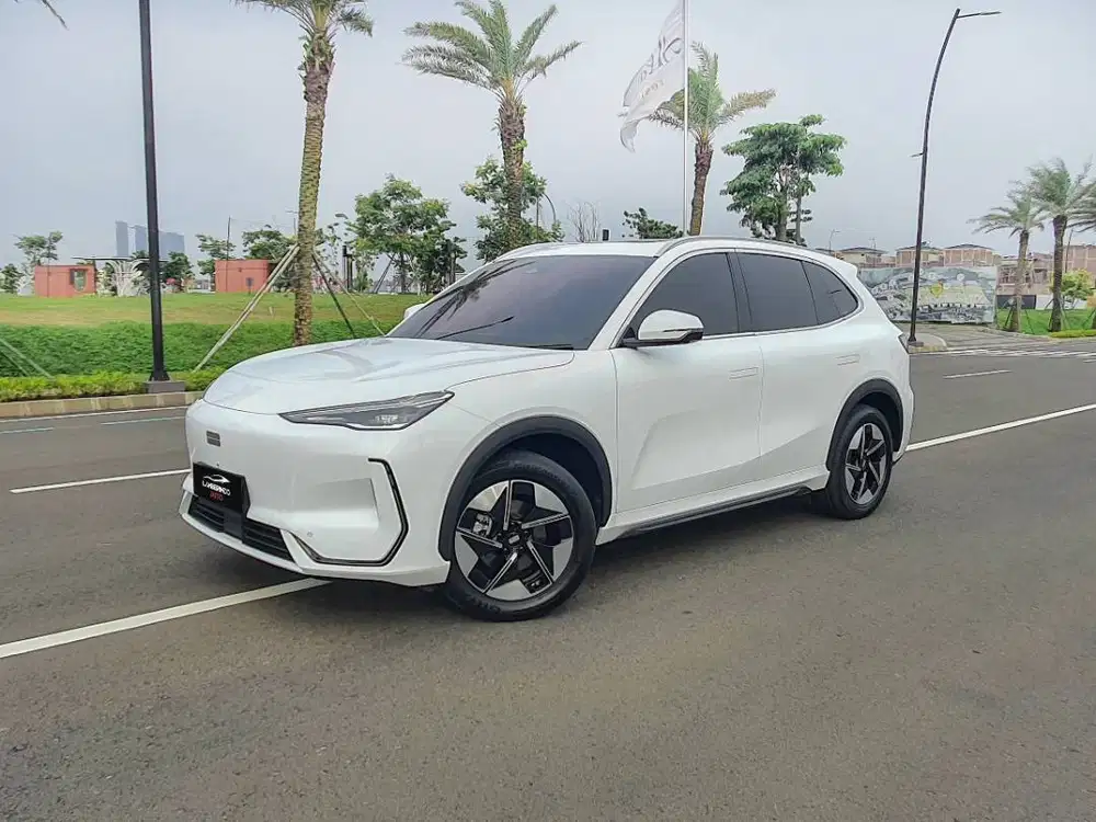 [LIKE NEW !!] GEELY EV EX5 MAX 2025 PUTIH EX-5 LISTRIK AT
