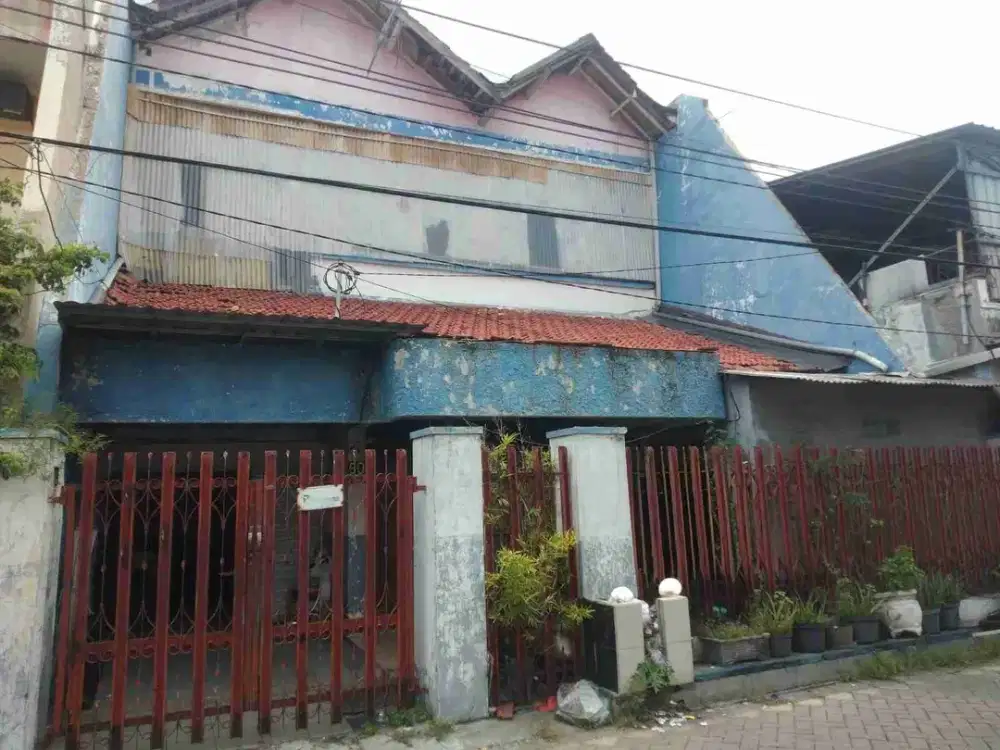 Dijual rumah hitung tanah termurah di karang empat!!