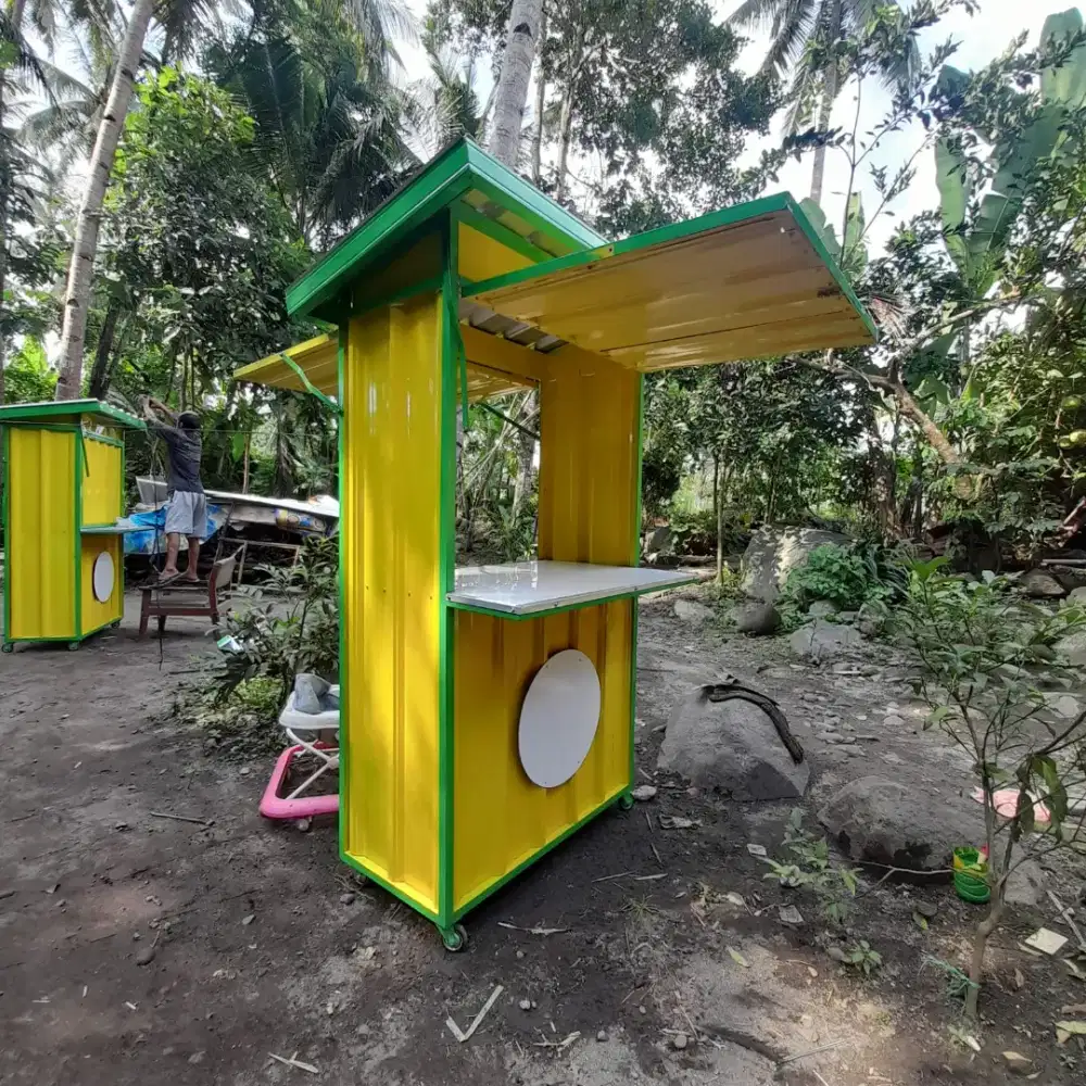 Booth Usaha Sebaguna Fullset dengan Peralatan