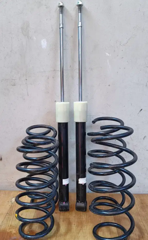 Per atau coil spring dan shock breaker honda jazz RS