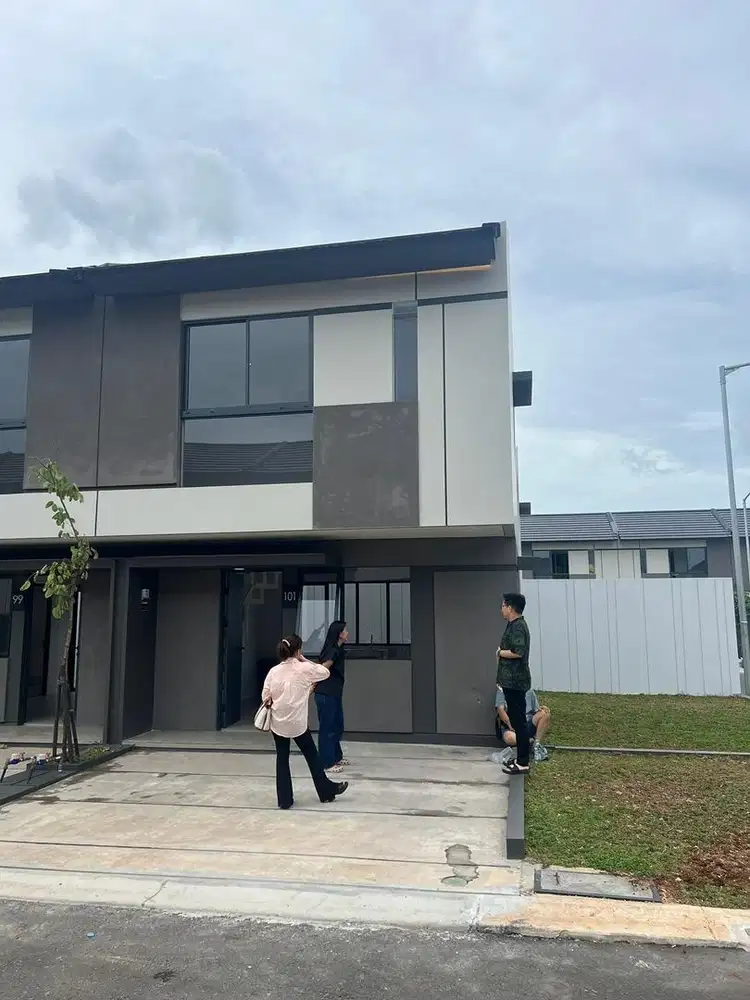 Rumah XYZ Park Serpong X2 Hoek Siap Huni