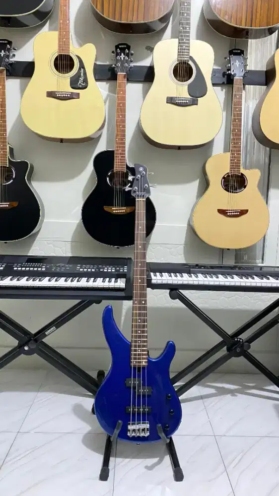 Bass Elektrik Yamaha Trus 174 Original