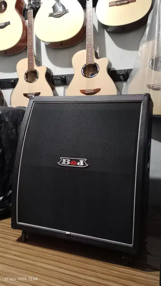 Ampli Keyboard & Cocok Untuk Berbagai Alat Musik