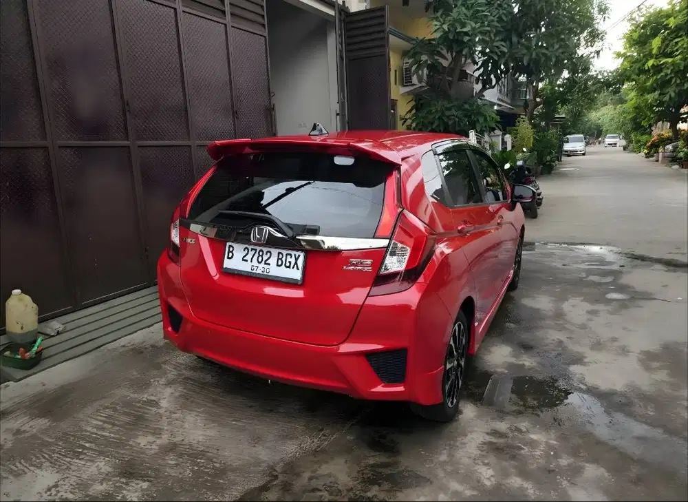 Honda Jazz RS CVT Matic AT Tahun 2016 Merah , 2015