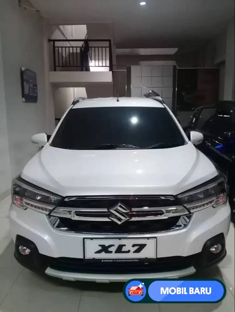 [Mobil Baru] SUZUKI XL7