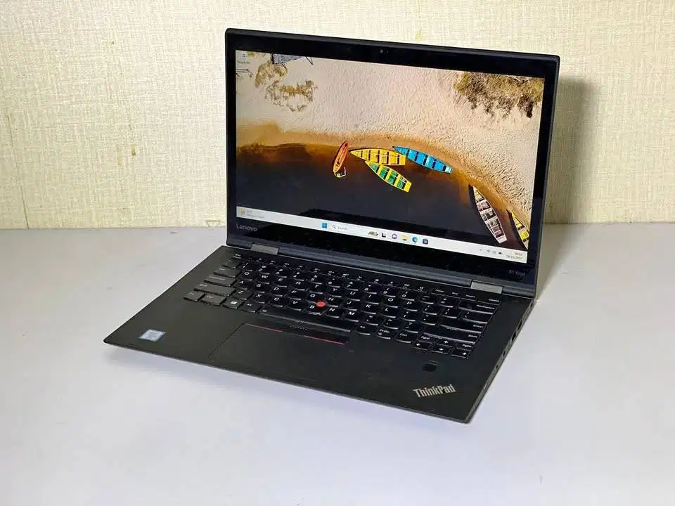 Laptop Bekas Kantoran Lenovo THinkpad X1 Yoga Gen 1 Flip Touchscreen