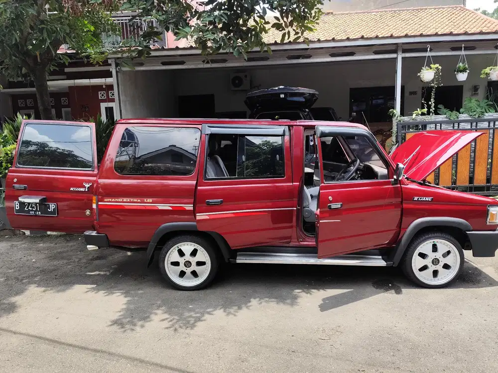 Toyota Kijang 1996 Bensin