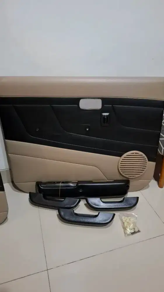 Doortrim isuzu panther kapsul tipe smart