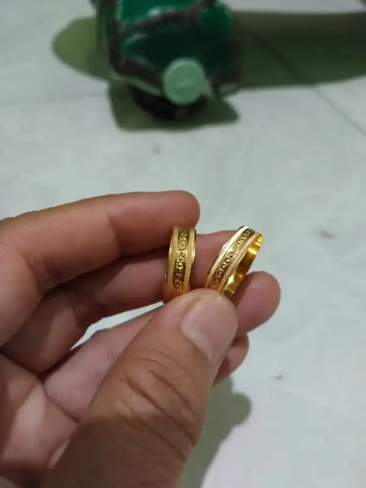 TERIMA JUAL MAS DAN BERLIAN.INBOX