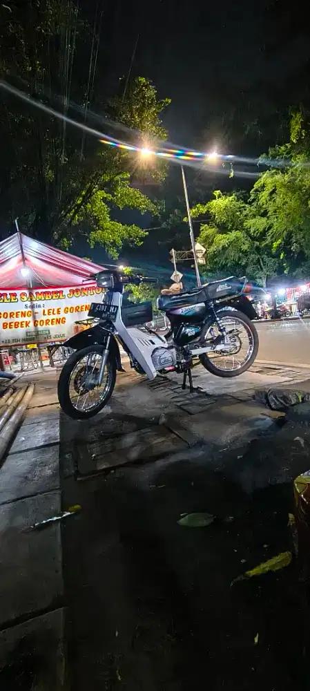 Suzuki rc 100 jet cooled