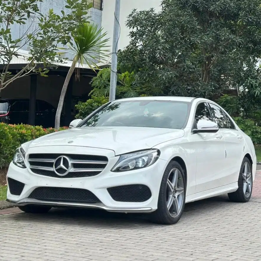 (CASH) Mercedes Benz C200 AMG W205 2018