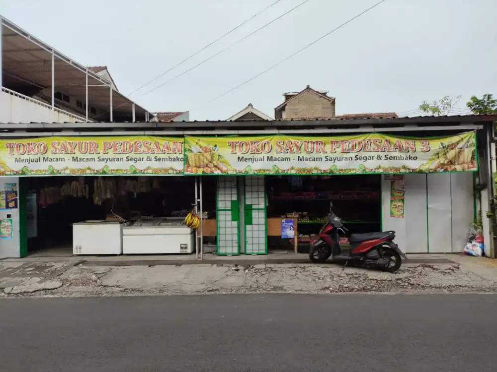 Dijual rumah pinggir jalan utama