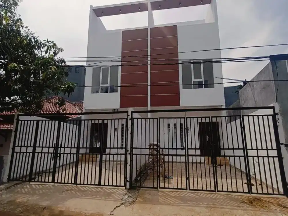 DIJUAL RUMAH BARU MINIMALIS 3 LANTAI HARGA MURAH DI PERUMAHAN KFT CENGKARENG