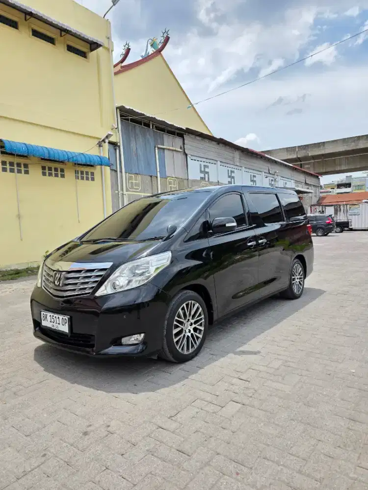 Toyota Alphard G 2.4 A/T Hitam 2009
