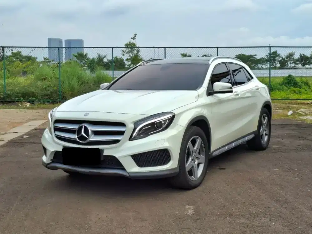 [Km 33k] Mercedes GLA200 AMG X156 2016