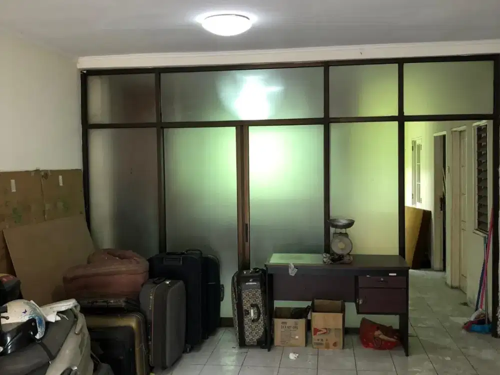 DIJUAL RUMAH BESAR LOKASI BAGUS JUAL TERMURAH DI CITRA GARDEN 2 EXTENSION