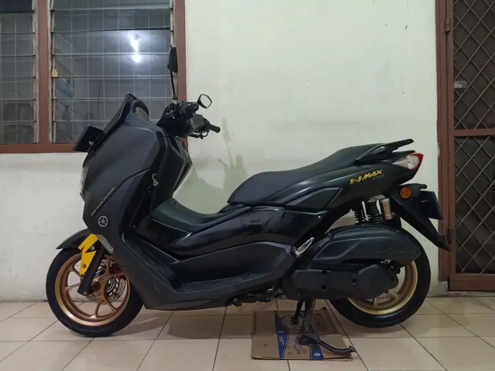 Yamaha NMAX CONNECTED KEYLESS 2022 / 2025 BL 12( GRESS / TERAWAT)