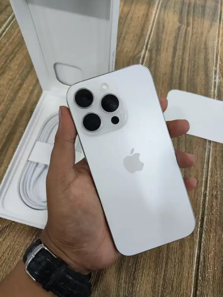 Apple iPhone 16 Pro Second iBox