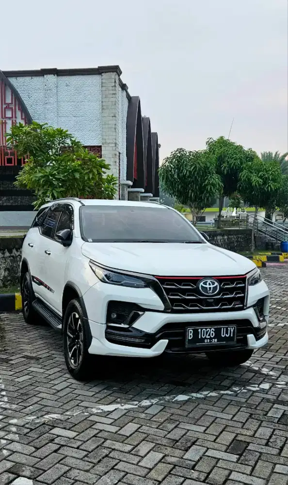 Fortuner VRZ TRD A/T 2021
