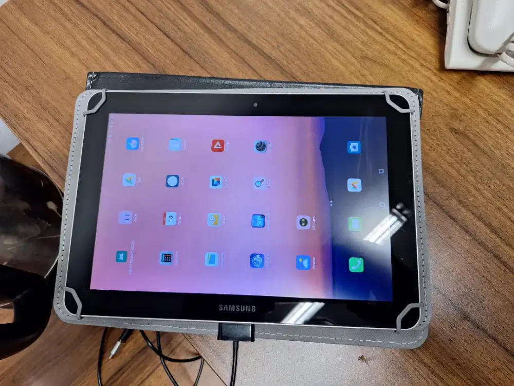 Samsung tablet 10 bekas