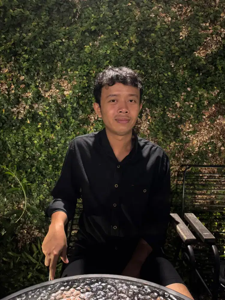 Cari kerja yg ada mess