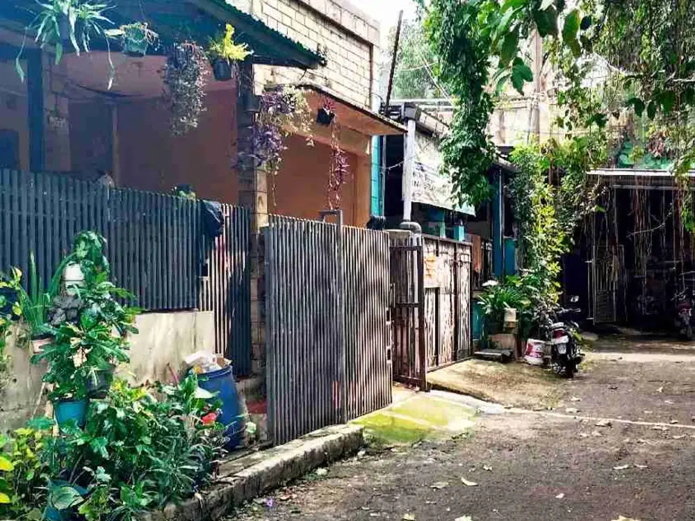 Jual rumah di Komplek Permata Depok ( Cluster Safir), Rangkapan Jaya Depok, 5 menit ke St. Citayem