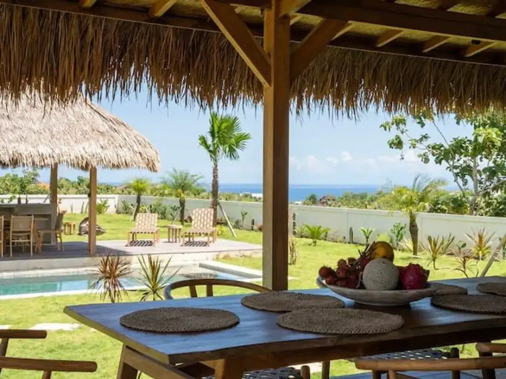 Dijual: Vila 3 Kamar Tidur dengan Pemandangan Laut Dekat Pantai Bingin — Pecatu, Kuta Selatan, Bali
