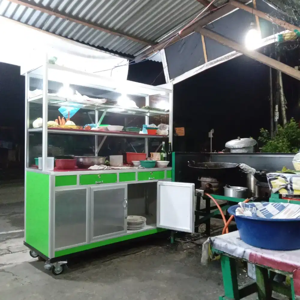 Di cari pegawai nasi goreng