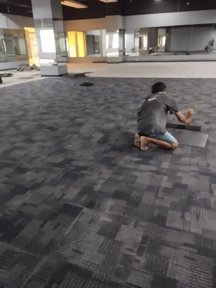 Jasa pasang karpet dan vinyl