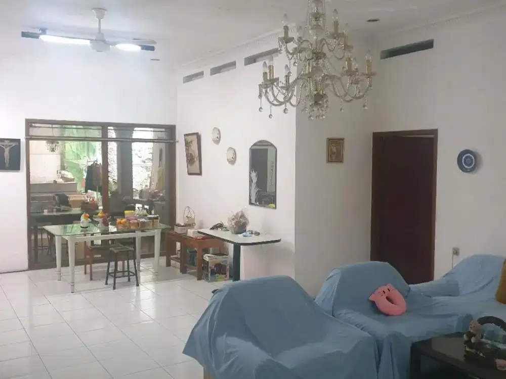 Manyar Rejo Dekat Manyar Kartika