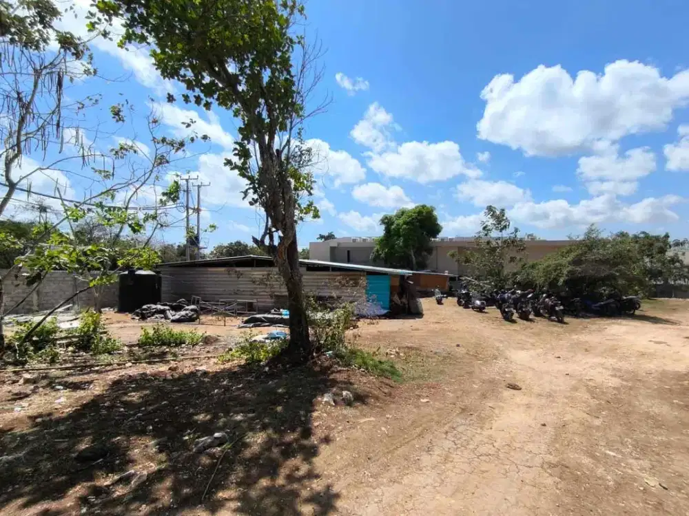 tanah sewa yang terletak di Pantai Cemongkak Uluwatu