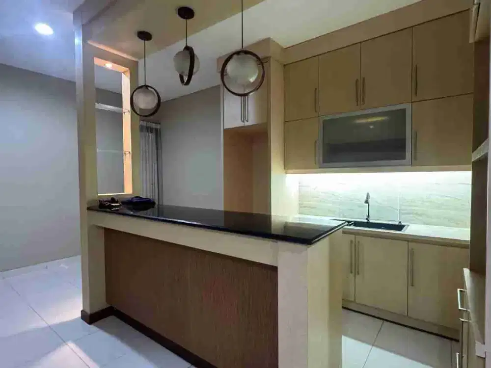 Rumah Cantik Siap Huni Semi Furnished Kawasan Favoritenya Bsd City