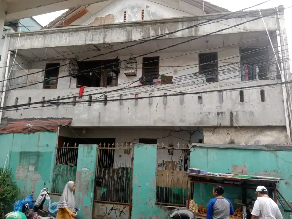 Kost kos BU / Butuh Uang / Hitung Tanah / Bangunan Tua / Binus syahda