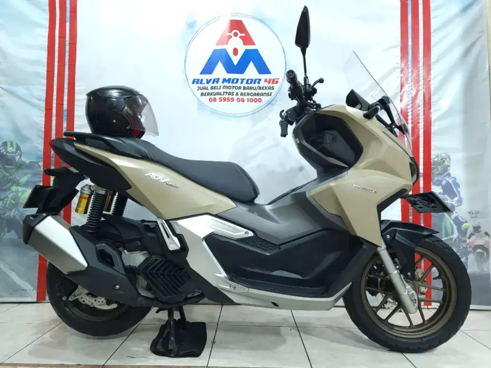 HONDA ADV 160 ABS TH 2024 LOW KM 99% KAYA BARU NO MINUS