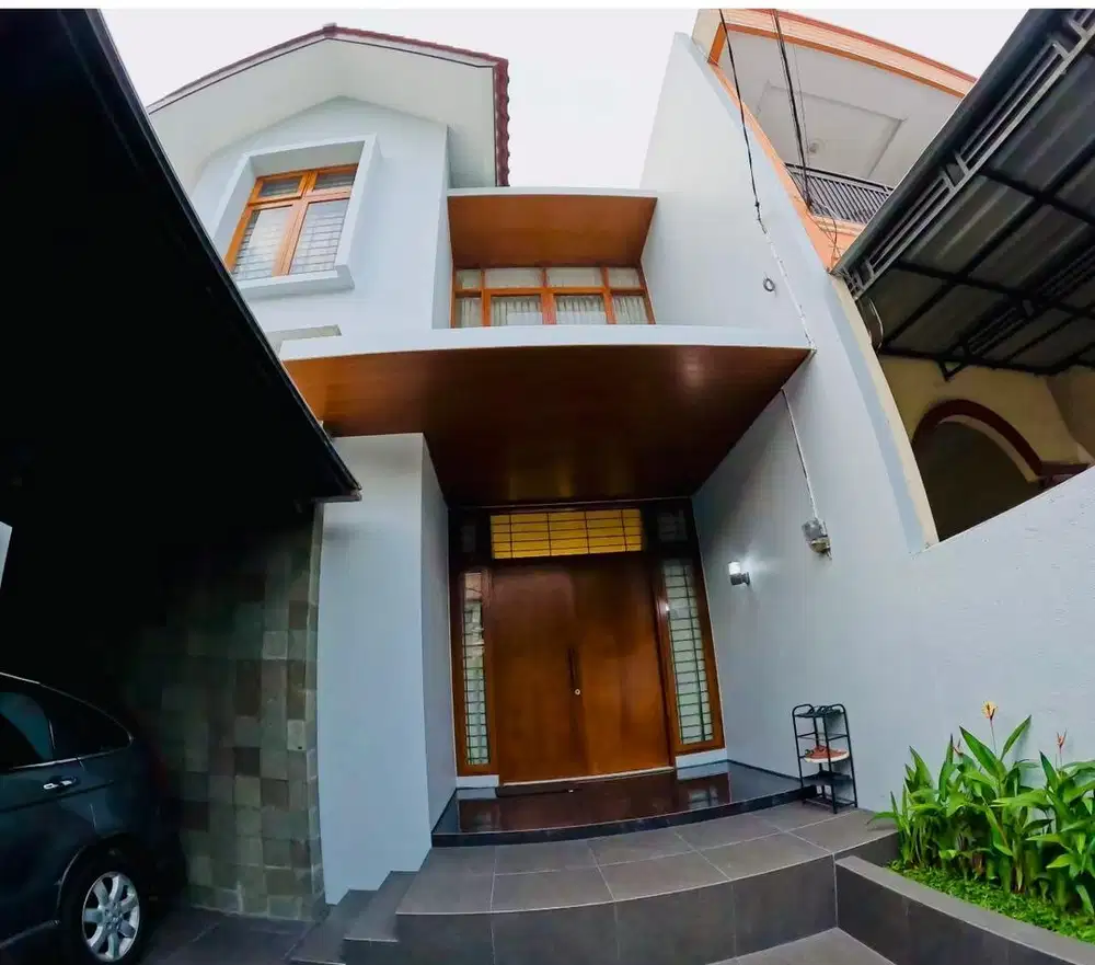 Di Jual rumah di kompleks depkes jakarta utara