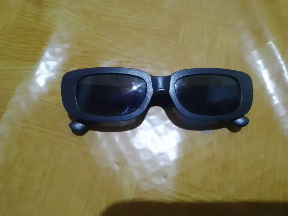 kacamata hitam pria - HSC 2025