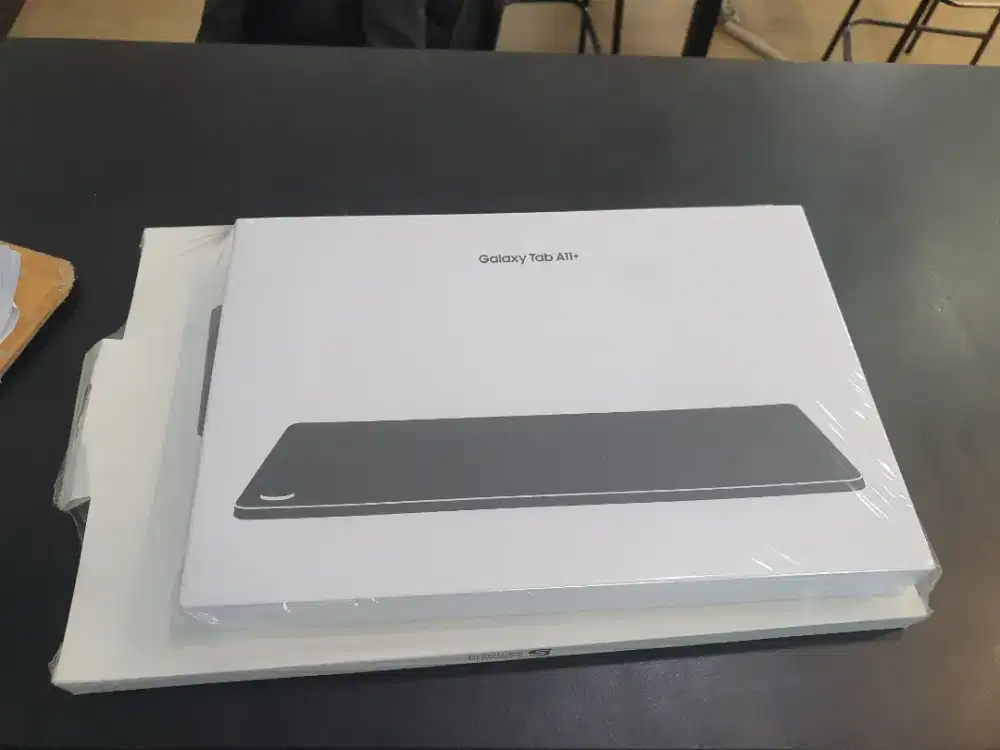 SAMSUNG GALAXY TAB A11+ FREE BOOK COVER