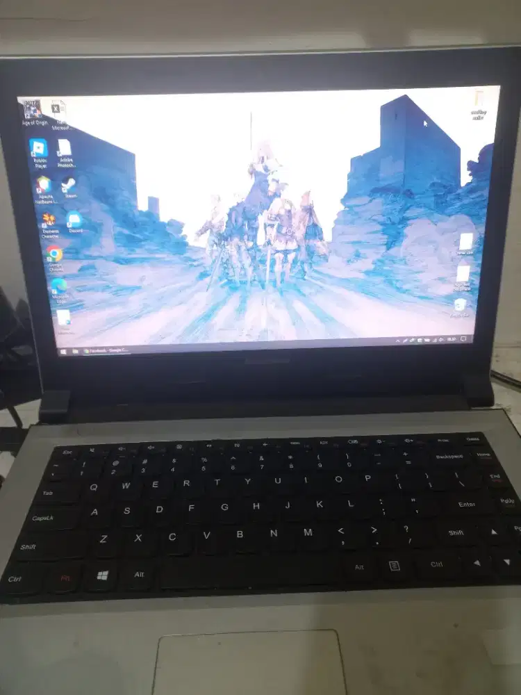 Laptop Bekas Lenovo Ideapad 305