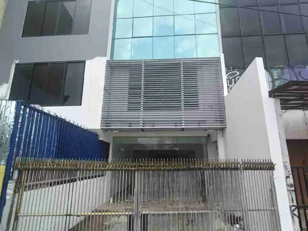 Disewakan Ruko Cideng Barat uk 4,5x15m