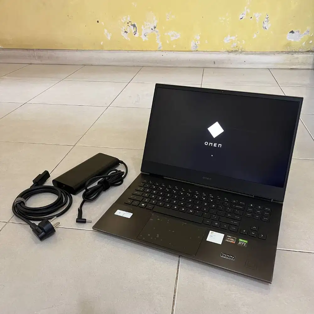 OMEN 16 Ryzen 7-5800H RTX 3070 16/512
